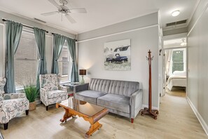 單棟房屋 (3 Bedrooms) | 內部