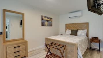 Apartment (1 Bedroom) | Interior