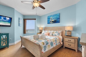3 bedrooms, iron/ironing board, free WiFi, bed sheets - Sea Turtle Retreat! 817 END UNIT w/ Wrap Around Balcony and Panoramic Views! (Panama City Beach)