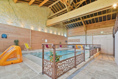 Gite Petit Talma, Indoor swimming pool in the heart of nature