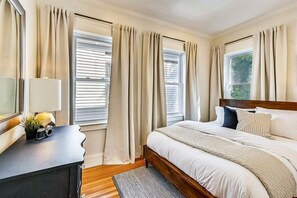 5 bedrooms, iron/ironing board, travel crib, WiFi