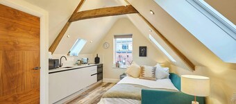 Host & Stay | Vinegar Loft