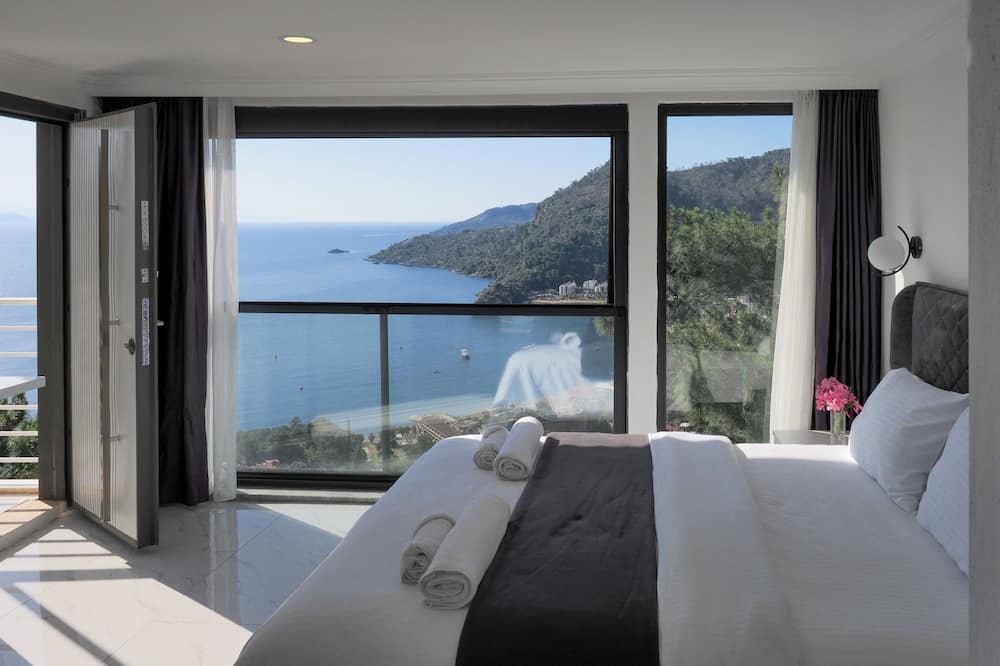 Oliva Mare