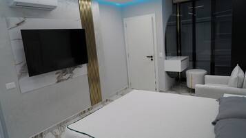 2 makuuhuonetta, silitysrauta/-lauta, Wi-Fi