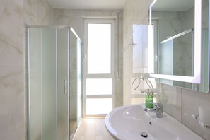 House, Smoking | 2 bedrooms - Sanpietro Vacation Apartment 045 (Ishëm)