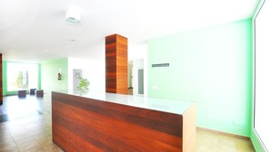 Apartment | Reception - Apartment in Roses With Pool View (Roses)