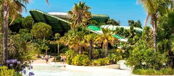 Apartment in Roses With Pool View