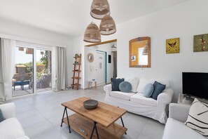 Smart TV - Bougan Villa (Rhodes)