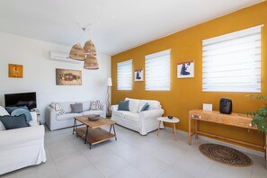 Smart TV - Bougan Villa (Rhodes)