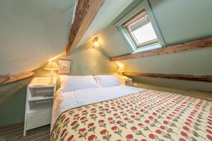 2 soverom, reiseseng for barn, wi-fi og sengetøy