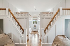 4 bedrooms, free WiFi, bed sheets - Book a Holiday Stay! Gulf Views! Private Beach Access! Dog Friendly! (Port St. Joe)