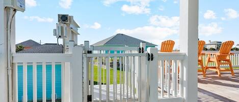 House, 3 Bedrooms | Property grounds