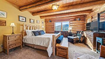 Cabin, 3 Bedrooms | 3 bilik tidur, seterika/papan seterika, Wi-fi percuma