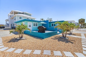 House, 4 Bedrooms | Exterior