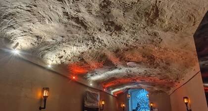 King's landing - Game of thrones (Couple Friendly)