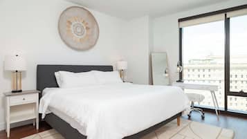 2 chambres, fer et planche à repasser, lit de bébé portatif, Wi-Fi