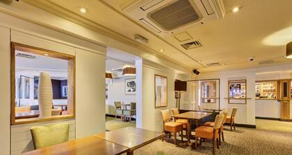 Premier Inn London Putney Bridge