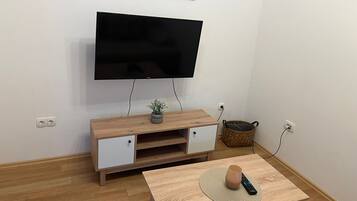 Apartment | Living room