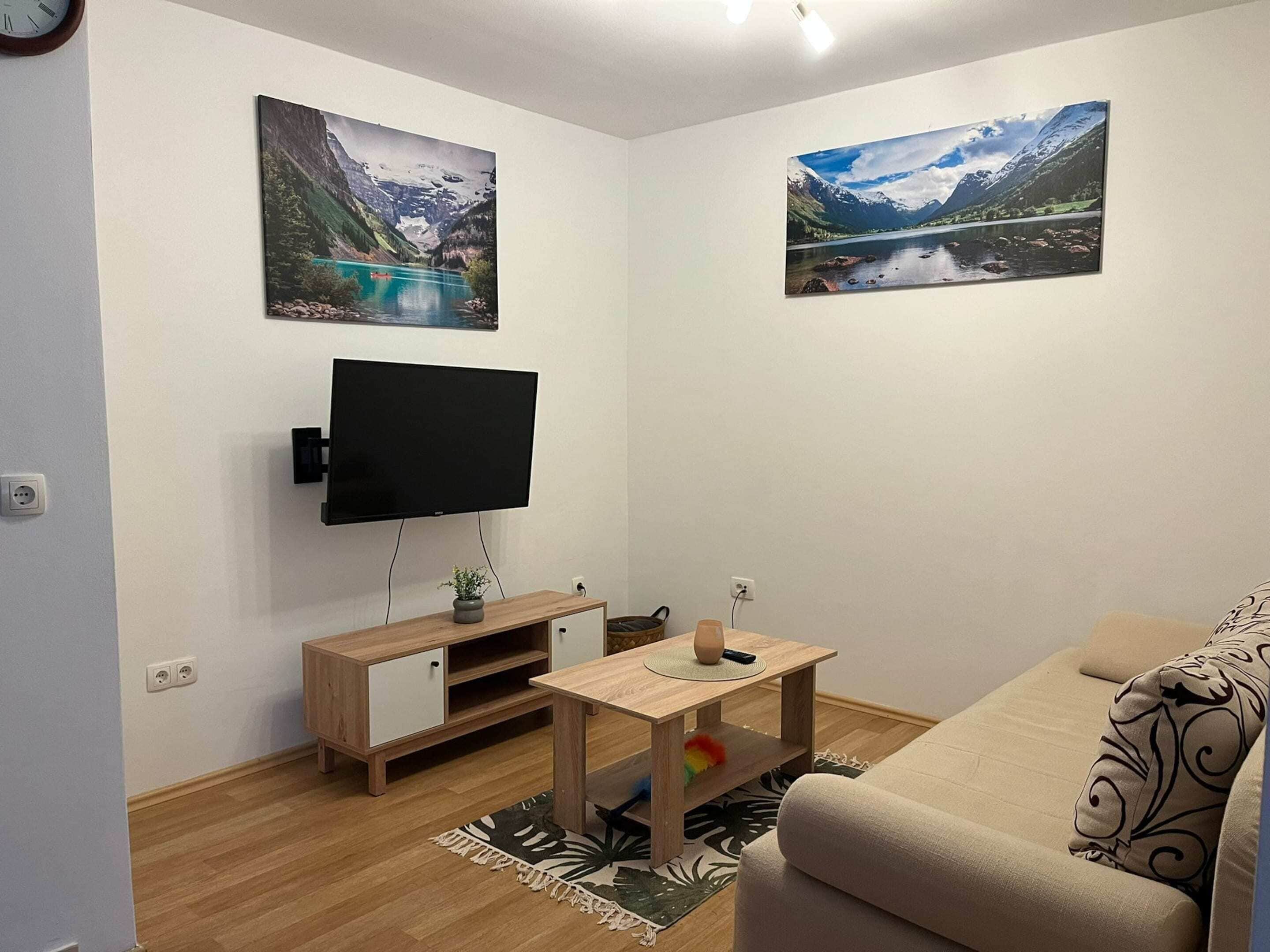 Apartment | Living area