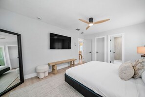 3 bedrooms, iron/ironing board, free WiFi, bed sheets