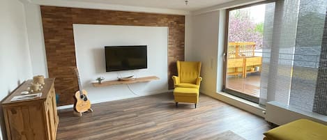TV connectée, cheminée
