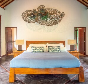 7 slaapkamers, een bureau, wifi, beddengoed