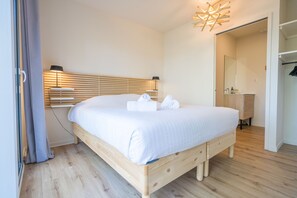 5 chambres, fer et planche à repasser, Wi-Fi gratuit, draps fournis