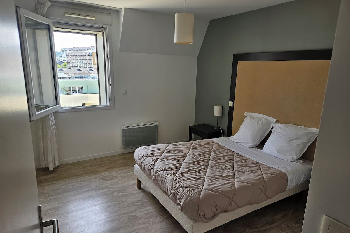 1 bedroom, blackout curtains, iron/ironing board, cots/infant beds