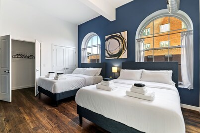 Luxury Loft with Arched Windows Near Downtown and Stadiums