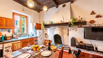 Standard House, Multiple Bedrooms, Mountainside (Antica Torre) | Private kitchen | Fridge, oven, stovetop, dishwasher