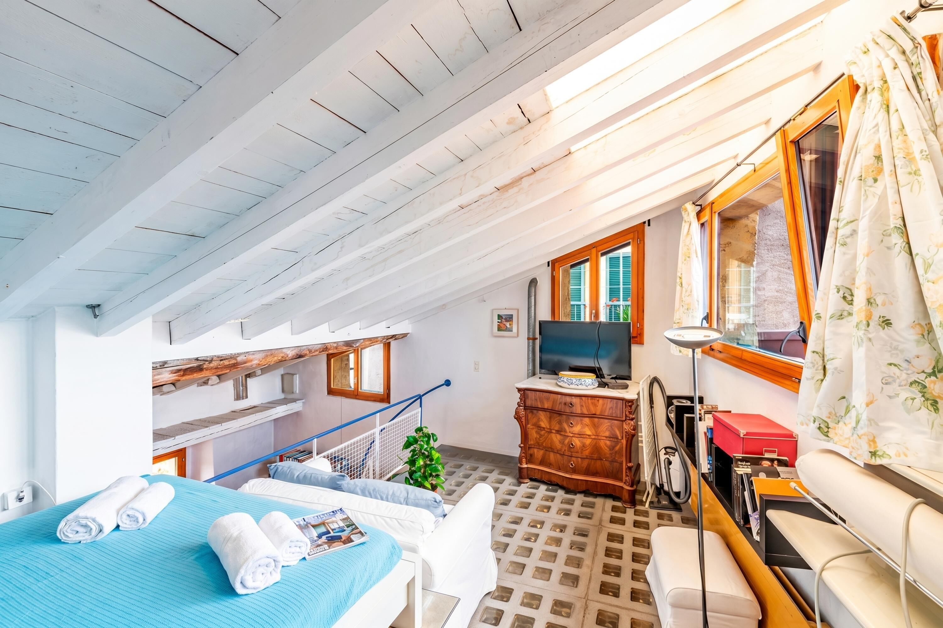 Standard-Haus, 2 Schlafzimmer, Balkon, Bergseite (Antica Torre with Garden in Carona)