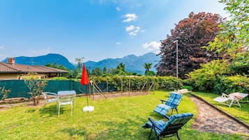 Rumah Standar, beberapa kamar, tepi gunung (Antica Torre) | Tempat makan outdoor