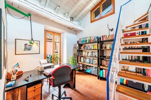 Standard House, Multiple Bedrooms, Mountainside (Antica Torre) | Business centre