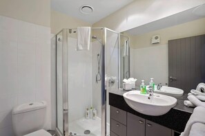 Imagen sin descripción, 3 de 18, botón