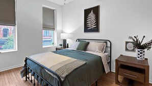 2 habitaciones, escritorio, wifi y ropa de cama