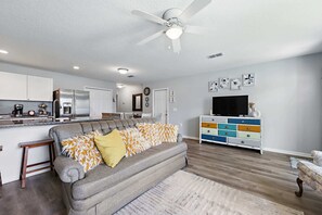 Televisión, oficina