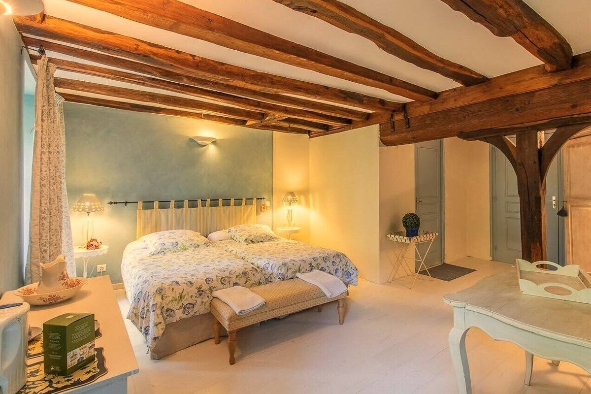 Deluxe Double Room, Pool View