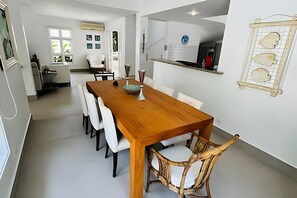 Villa | Yemek sevisi