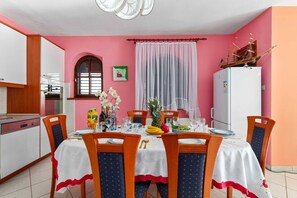 아파트 | 다이닝