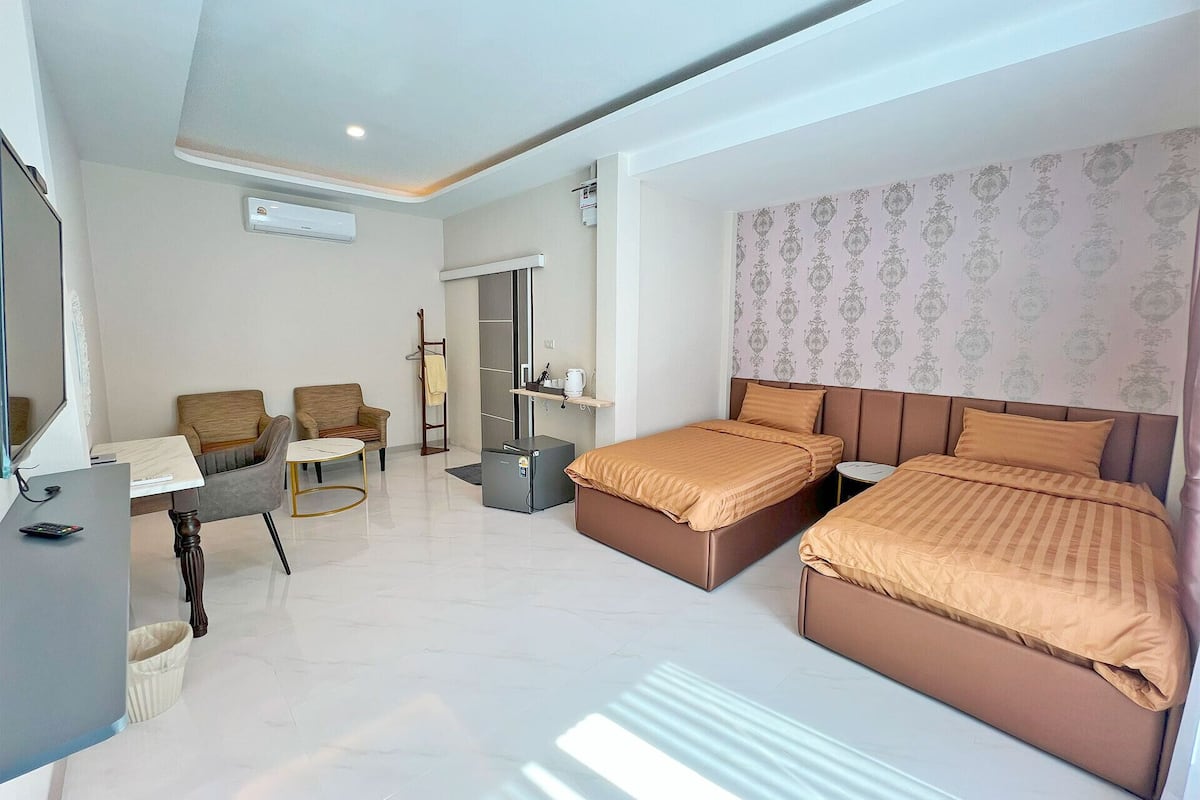 Tario house twin | 1 dormitorio, escritorio, wifi gratis y ropa de cama