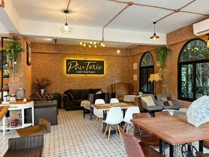 Restaurant - Phuiyara Resort Nakhonnayok (Nakhon Nayok)