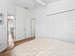 2 bedrooms, iron/ironing board, Internet, bed sheets