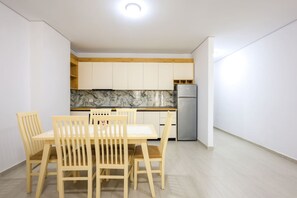 レストラン