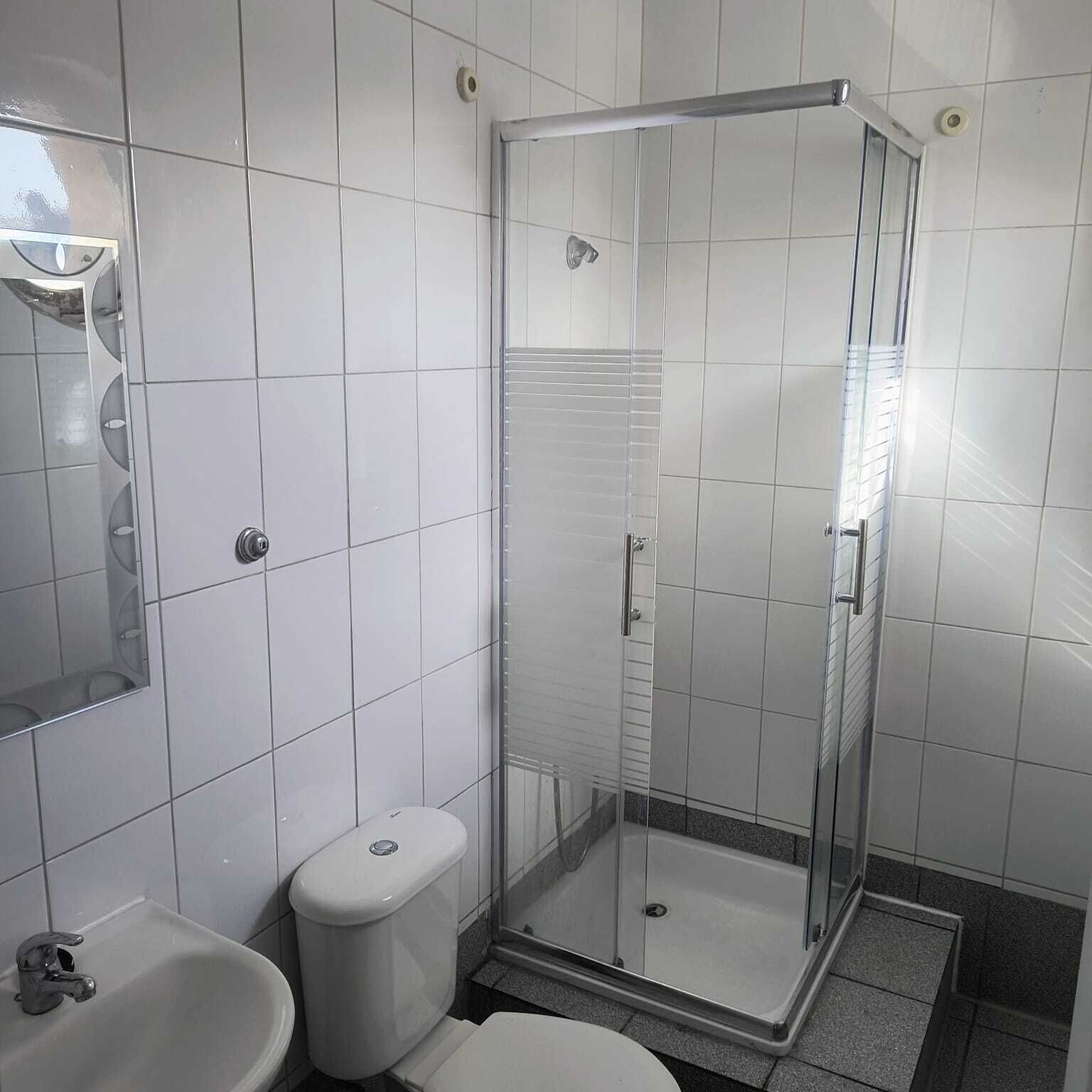 Family Quadruple Room | Bathroom
