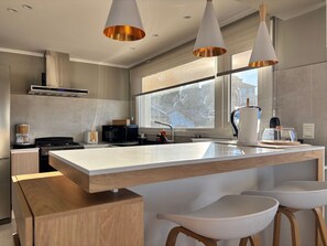 Fridge, microwave, oven, dishwasher