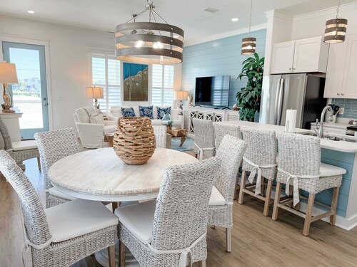 Blissful Serenity St George Island Pool Home Pet Friendly