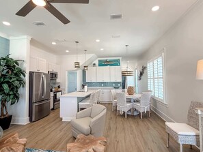 TV - Blissful Serenity St George Island Pool Home Pet Friendly (Eastpoint)