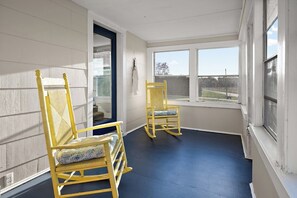 Interior - NEW! Cozy Retreat-Mins to Beach/Outdoor Dining/Firepit (Berlin)