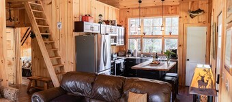 Winter Mountain Cabin, River Front, Firepit