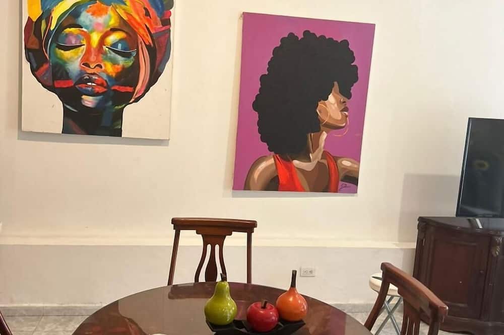 Art Gallery House